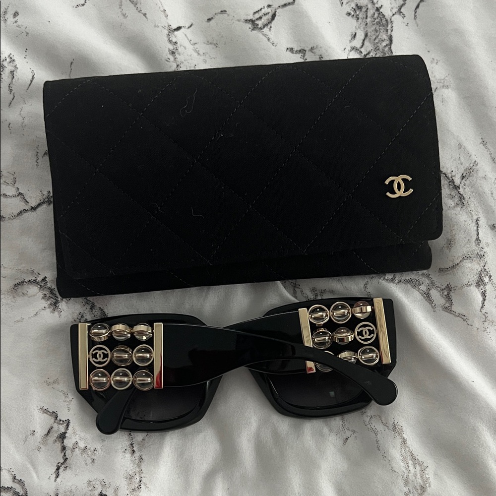 CHANEL Black Sunglasses with Gold Accents